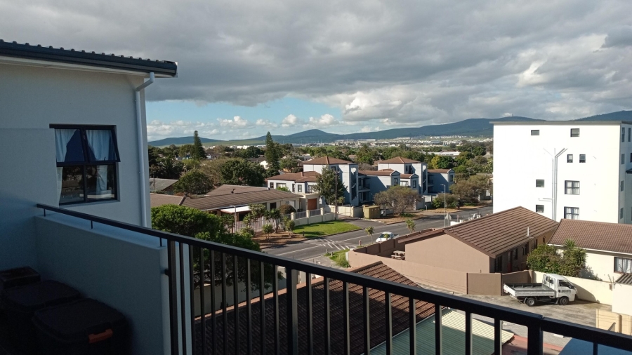 2 Bedroom Property for Sale in Table View Western Cape